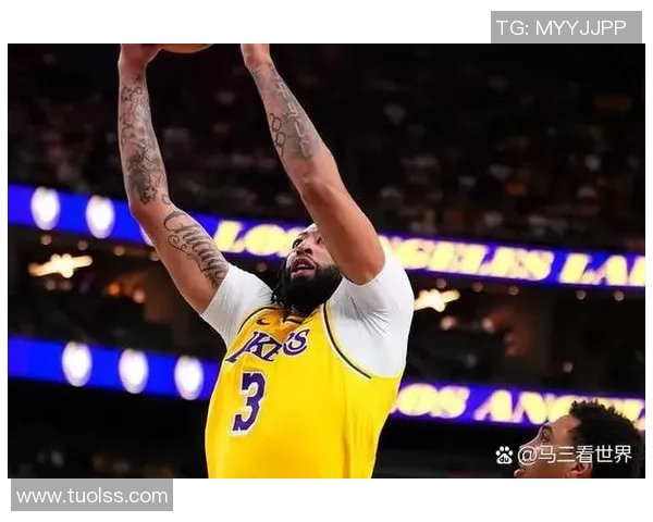 2021年1月19日勇士与湖人激战回顾:精彩瞬间与赛后分析 2021年1月19日勇士与湖人激战回顾:精彩瞬间与赛后分析