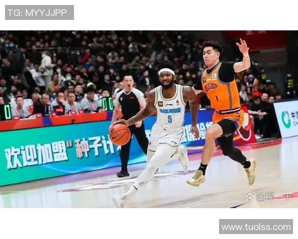 2012伦敦奥运会男篮激战中国队对阵巴西队的精彩瞬间回顾 2012伦敦奥运会男篮激战中国队对阵巴西队的精彩瞬间回顾